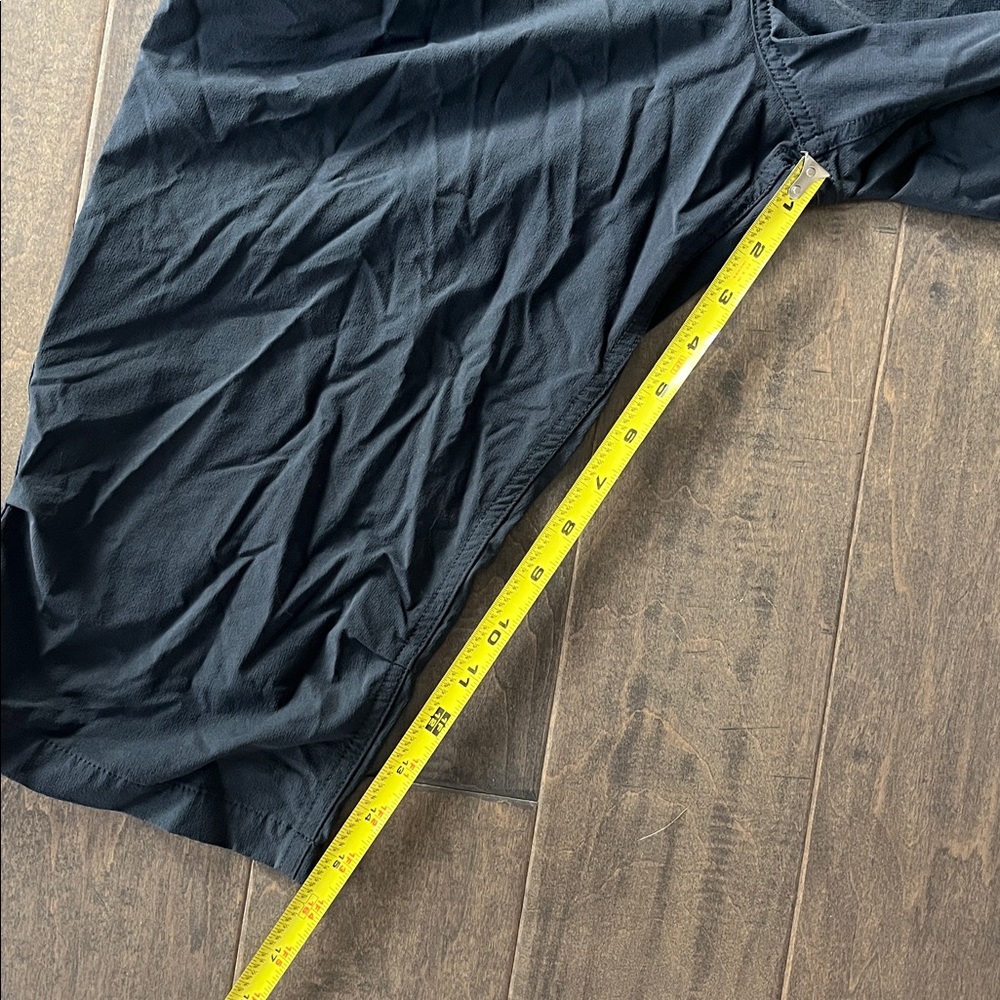 Outdoor Research Ferrosi Capris Black Size 12 - Picture 5 of 5